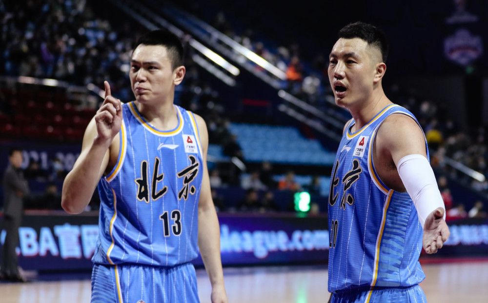 你们这帮杂碎快点放开我。